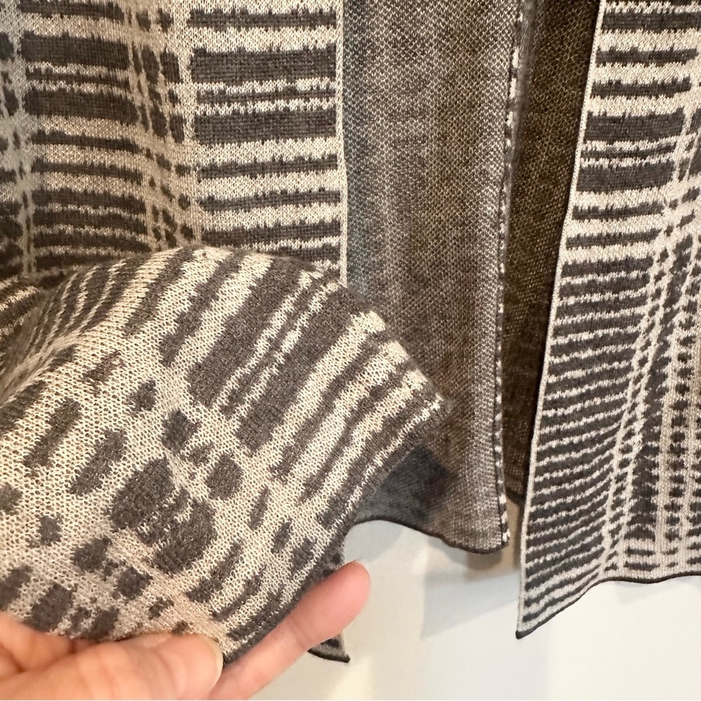 Eileen Fisher Tencel Wool Blend Cardigan Sweater Women's XS Gray Long Sleeve‎ - Picture 6 of 8